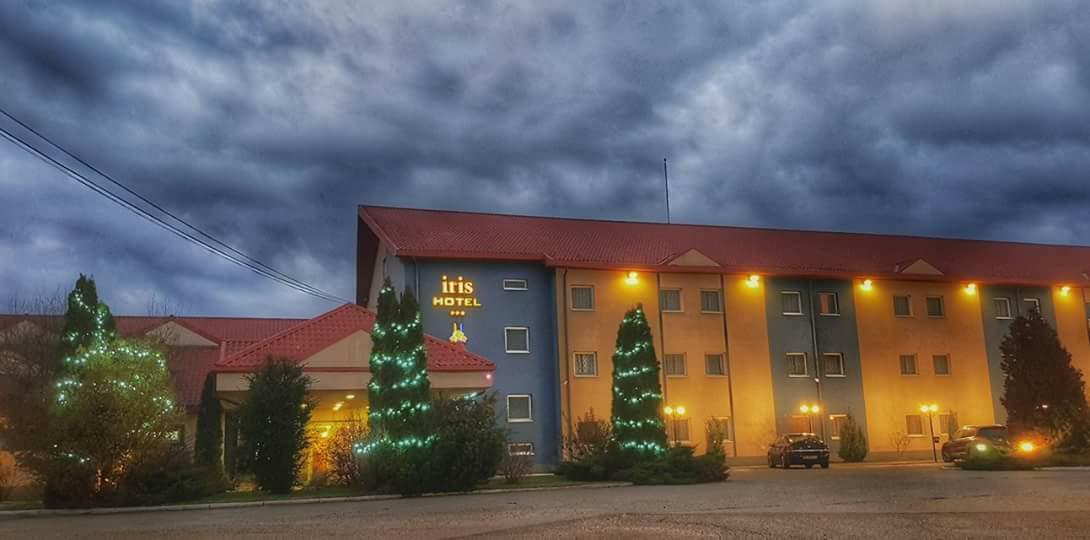 Iris Hotel Bors Extérieur photo